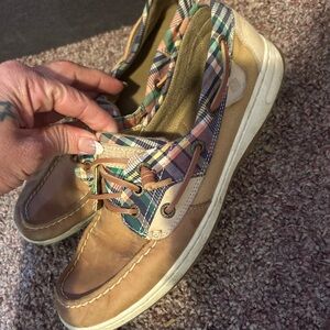 Sperry Women's Tan and Plaid Boat Shoes